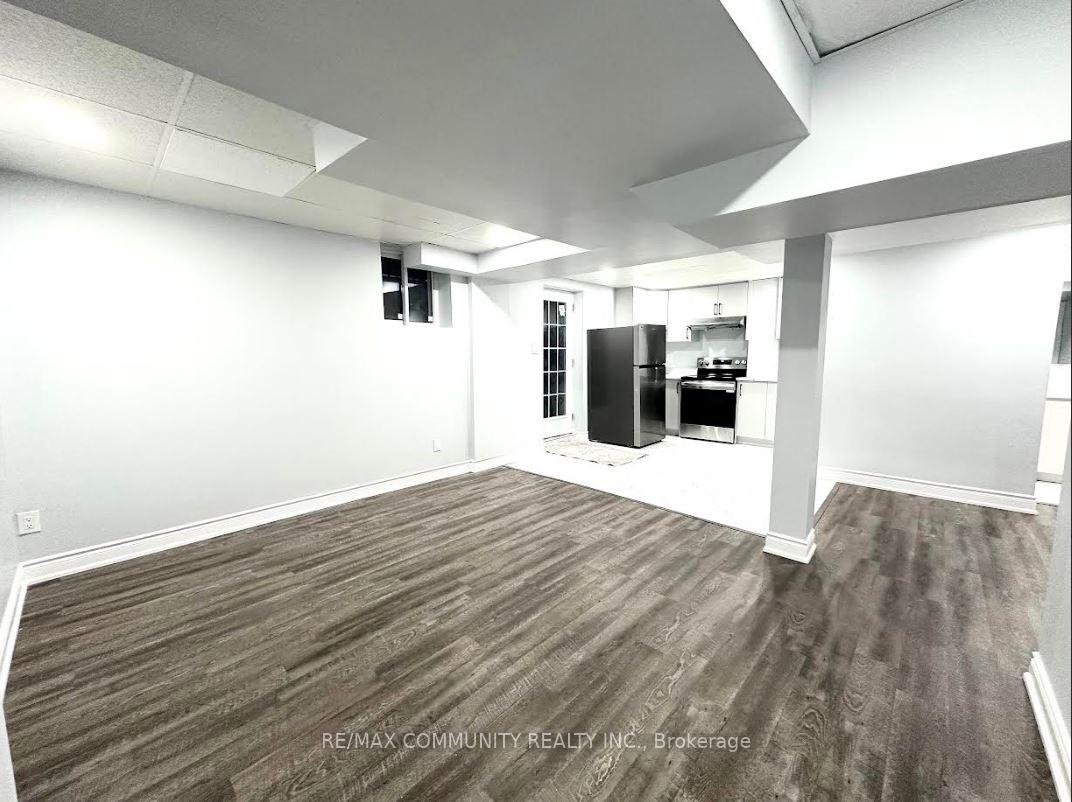 54-whitewater-street-whitby-ontario-e12820020