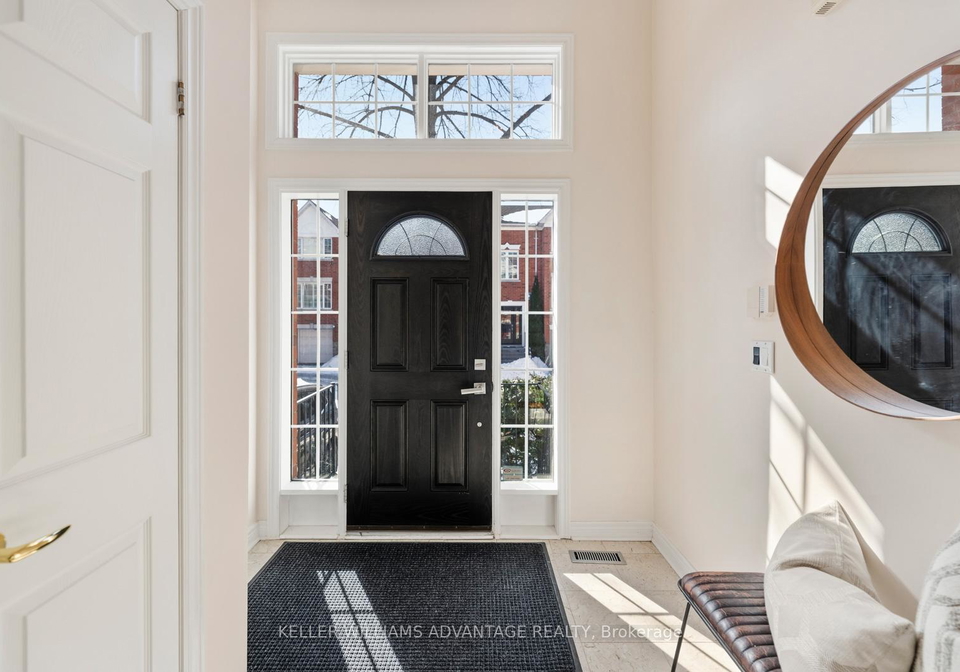 14-fitzgerald-mews-toronto-ontario-e12820396
