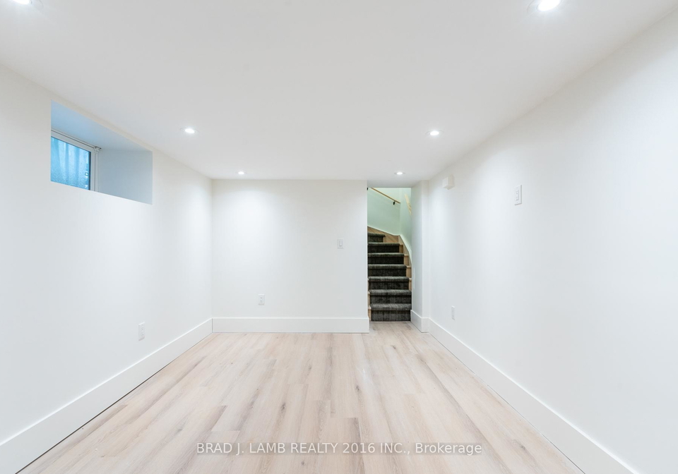 84-sparkhall-avenue-toronto-ontario-e12820780