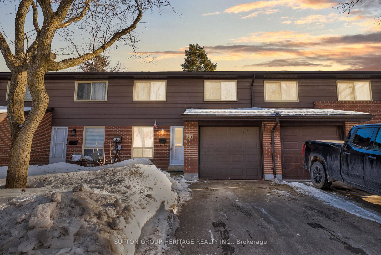 1glovers-road-oshawa-ontario-e12820984