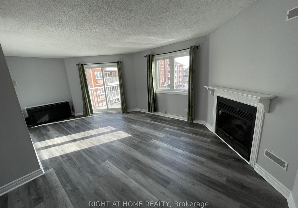 193-lake-driveway-w-ajax-ontario-e12821208