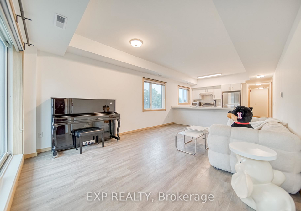 60-morecambe-gate-scarborough-ontario-e12821226