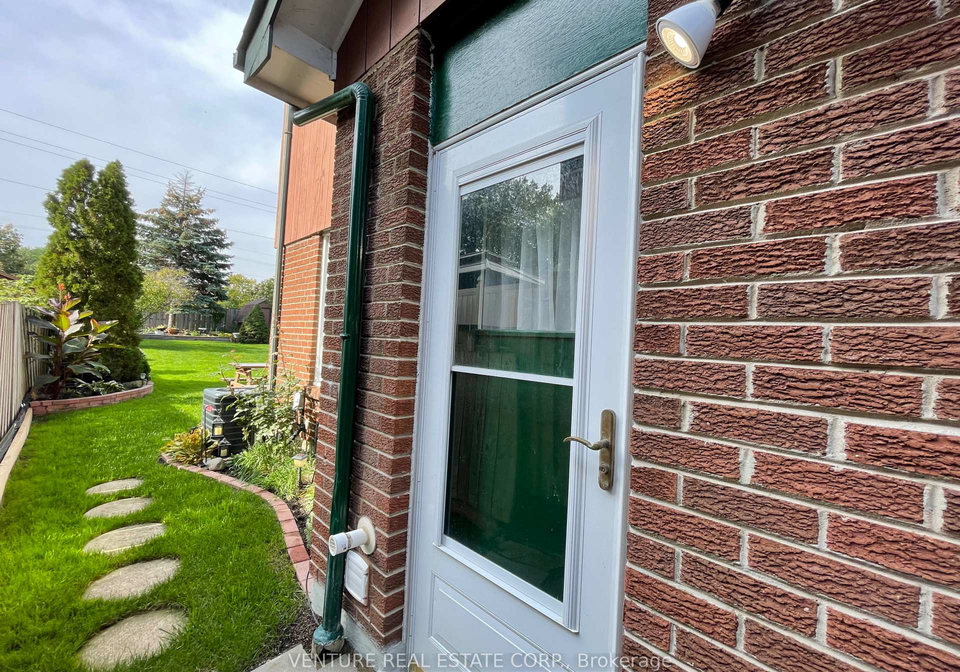 1870-shadybrook-drive-pickering-ontario-e12821362