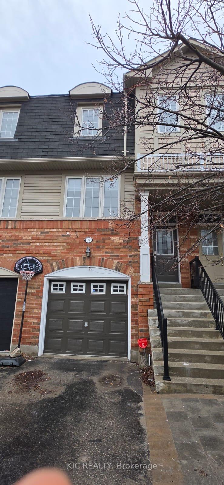 8-ventura-lane-ajax-ontario-e12821574