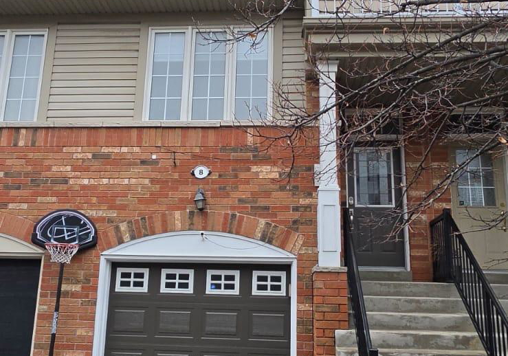 8-ventura-lane-ajax-ontario-e12821574