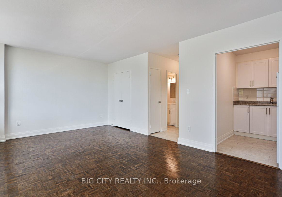 70-cambridge-avenue-east-york-ontario-e12822312