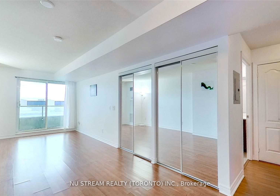 70-town-centre-court-scarborough-ontario-e12822576