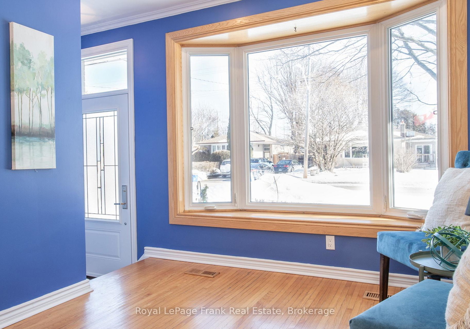 928-centre-street-n-whitby-ontario-e12822602
