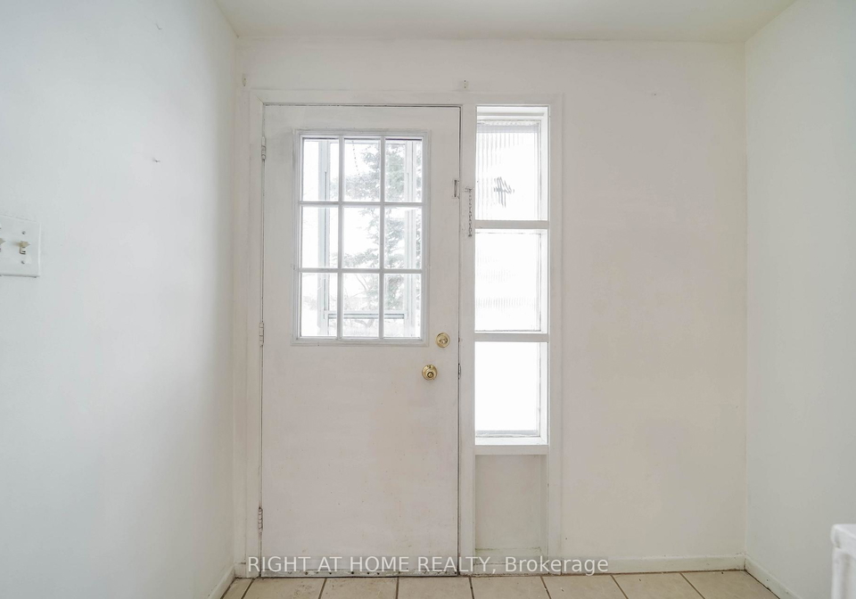 4-pender-crescent-scarborough-ontario-e12825406