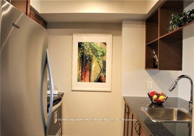 125-village-green-square-scarborough-ontario-e12827108