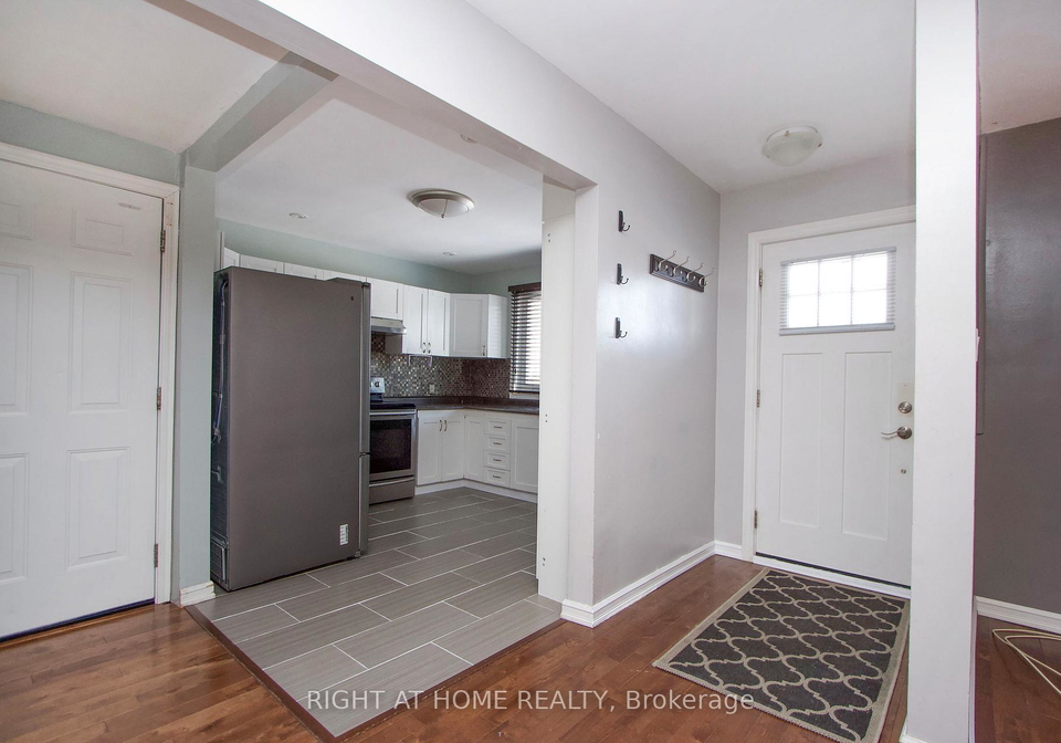 94-emperor-street-ajax-ontario-e12827372