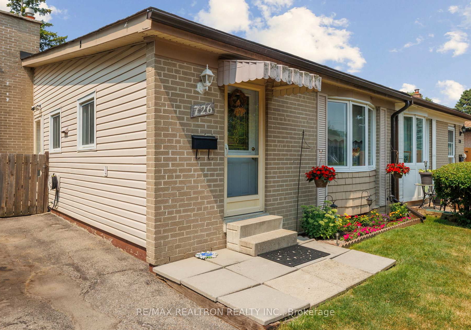 726-lublin-avenue-pickering-ontario-e12827484