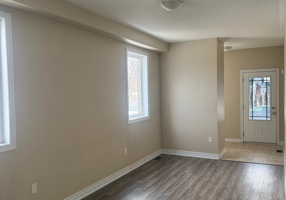 294-pine-avenue-oshawa-ontario-e12827828