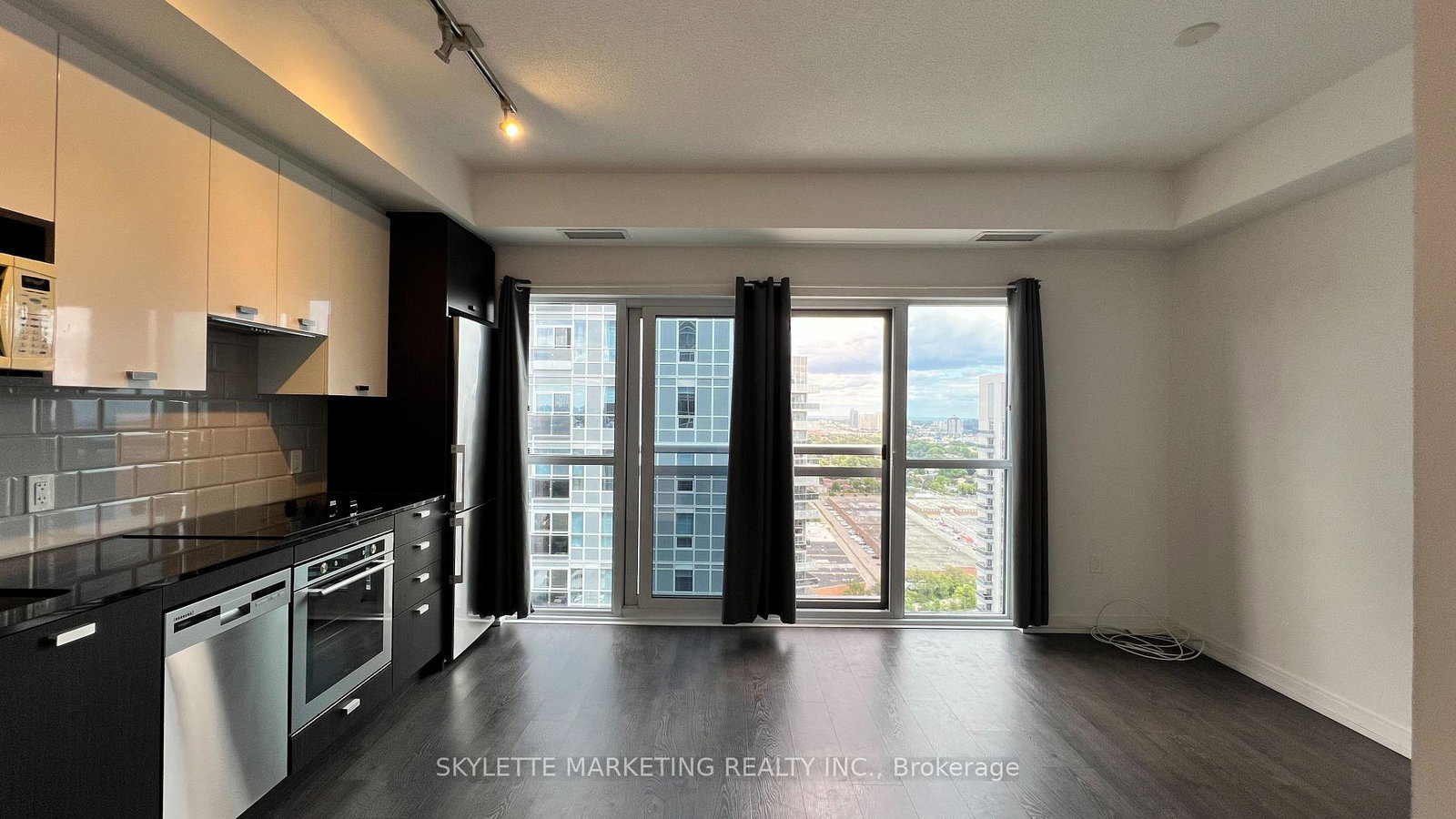 275-village-green-square-scarborough-ontario-e12827958