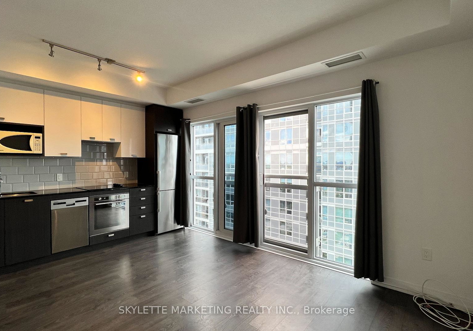 275-village-green-square-scarborough-ontario-e12827958
