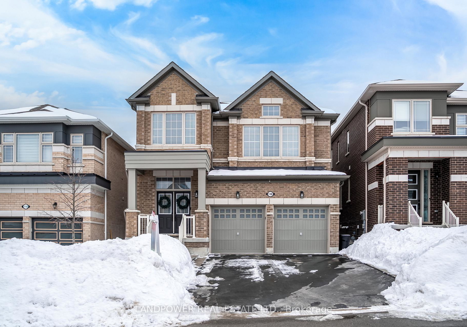 1108-sepia-square-pickering-ontario-e12828212