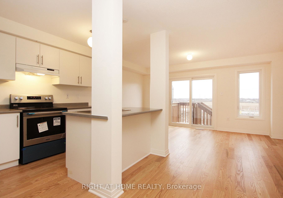 35-sailors-landing-clarington-ontario-e12828238