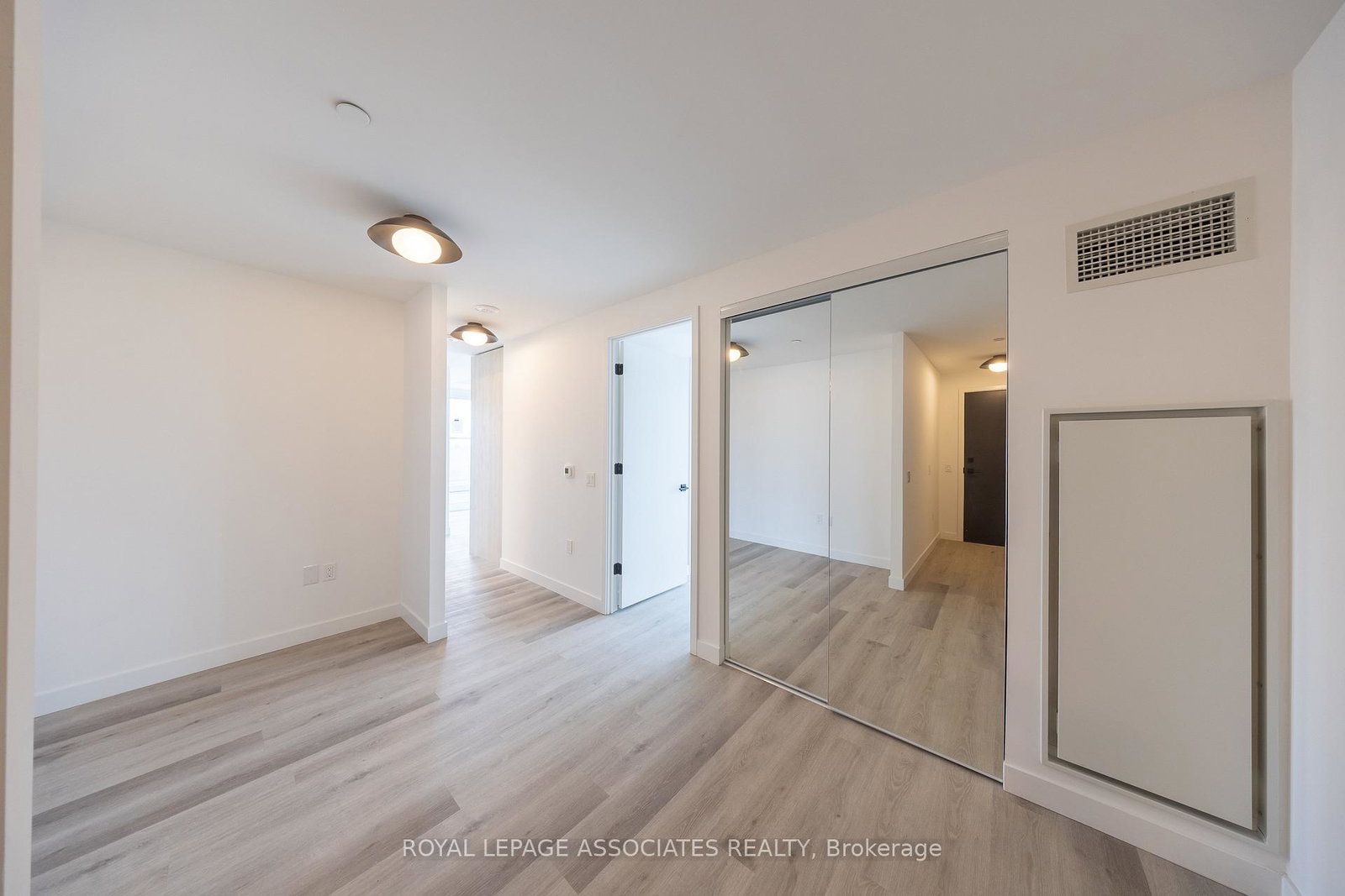 1635-military-trail-scarborough-ontario-e12828698