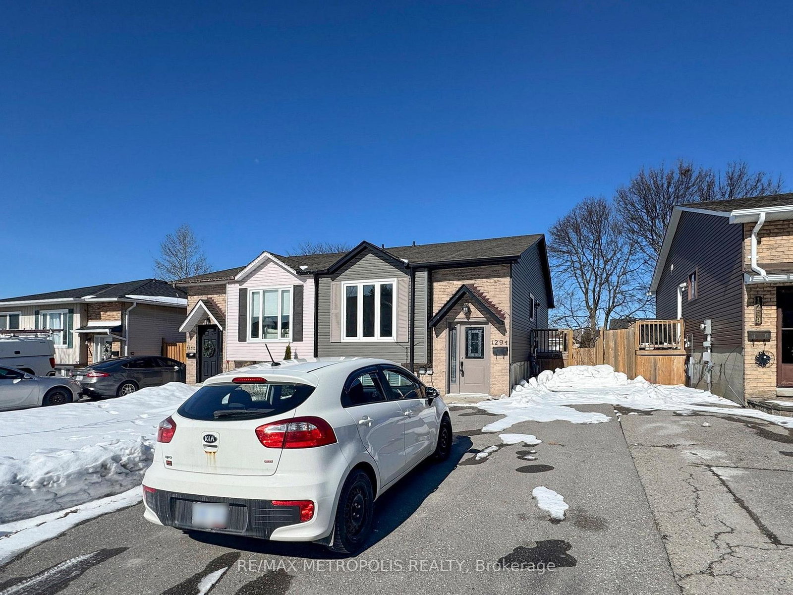 1294-sunningdale-avenue-oshawa-ontario-e12828704