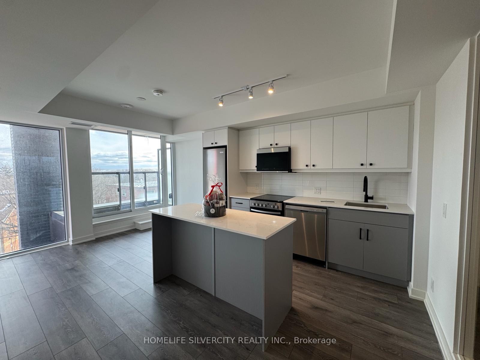 2-manderley-drive-scarborough-ontario-e12828940