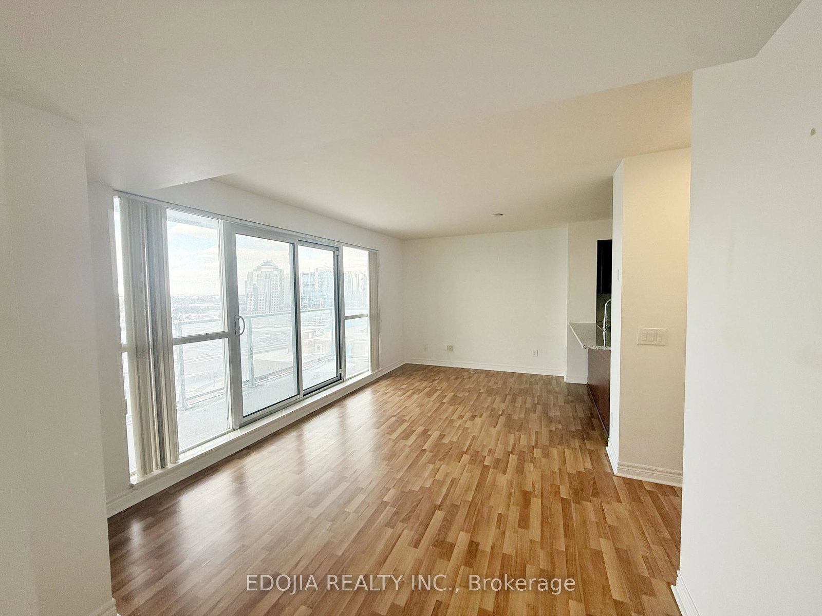 70-town-centre-circuit-scarborough-ontario-e12829358
