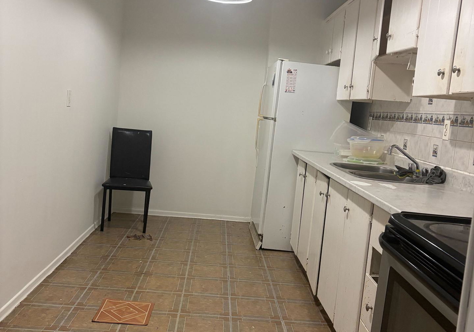 4064-lawrence-avenue-e-scarborough-ontario-e12830010