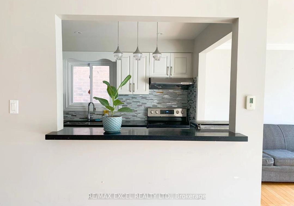 31-enchanted-hills-crescent-scarborough-ontario-e12831086