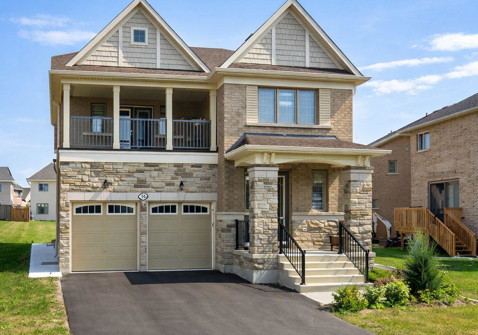 226-miyako-court-oshawa-ontario-e12831178