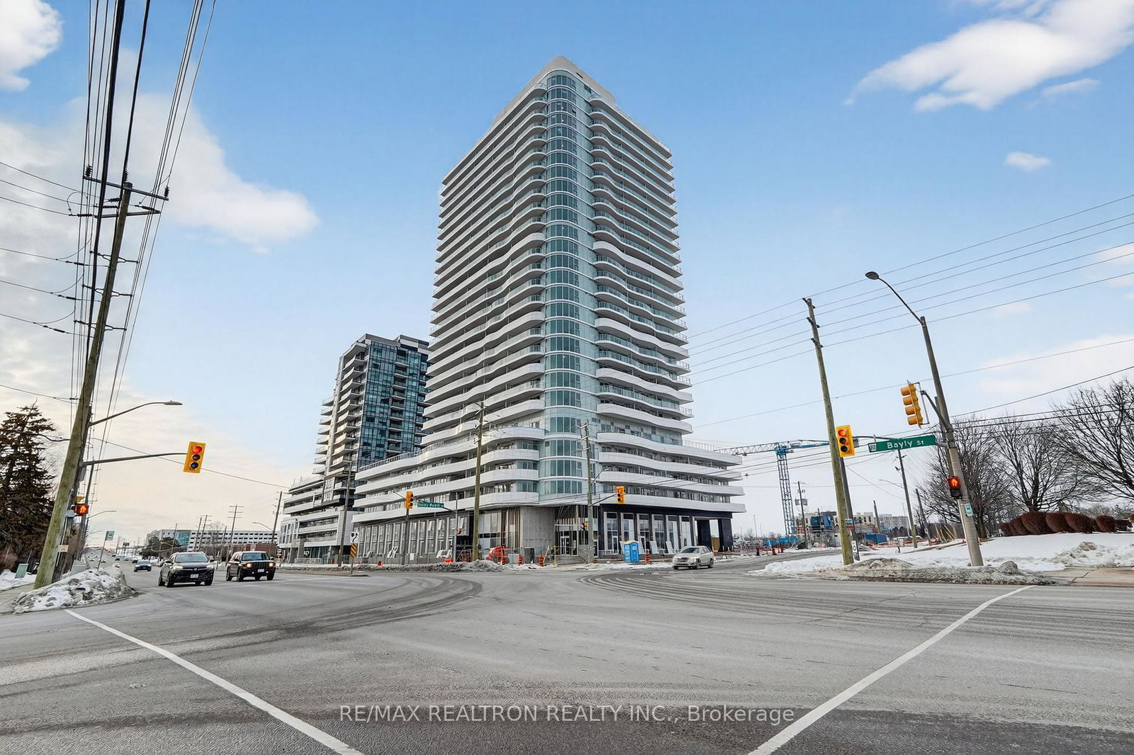 1010-sandy-beach-road-pickering-ontario-e12831184