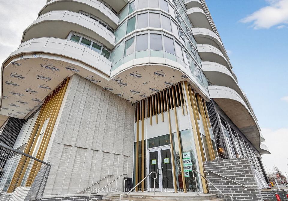 1010-sandy-beach-road-pickering-ontario-e12831184