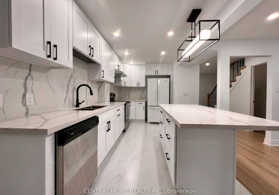 121-lamoreaux-drive-scarborough-ontario-e12831464