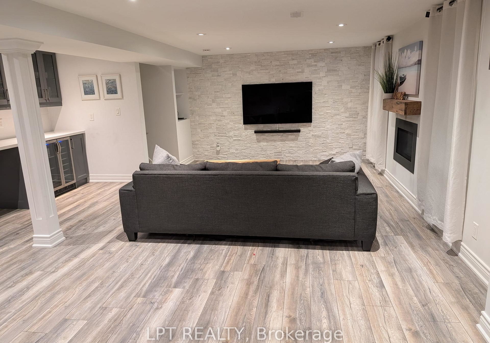 10-kinloch-court-ajax-ontario-e12831626