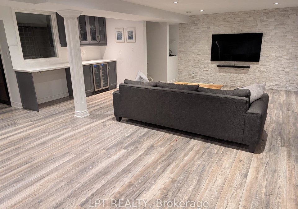 10-kinloch-court-ajax-ontario-e12831626