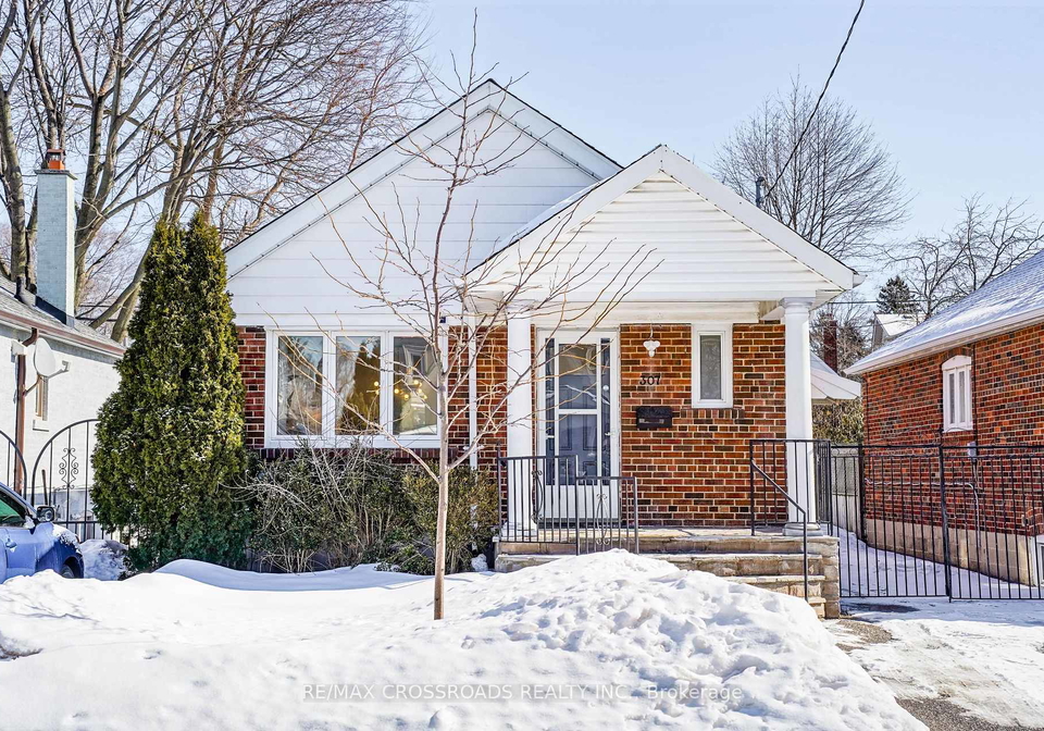 307-glebemount-avenue-east-york-ontario-e12832026
