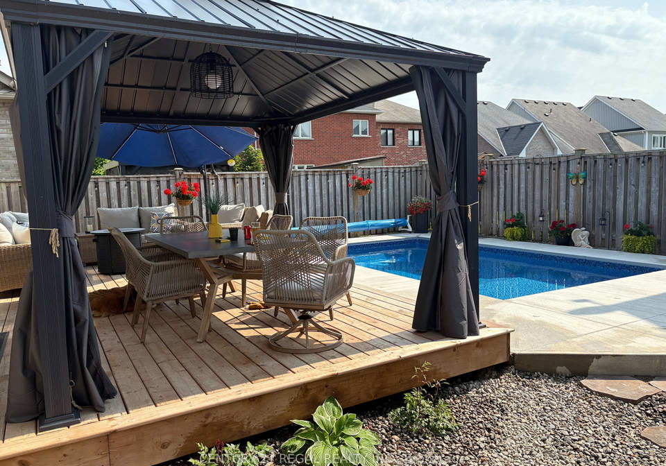 94-thomas-woodlock-street-clarington-ontario-e12832412
