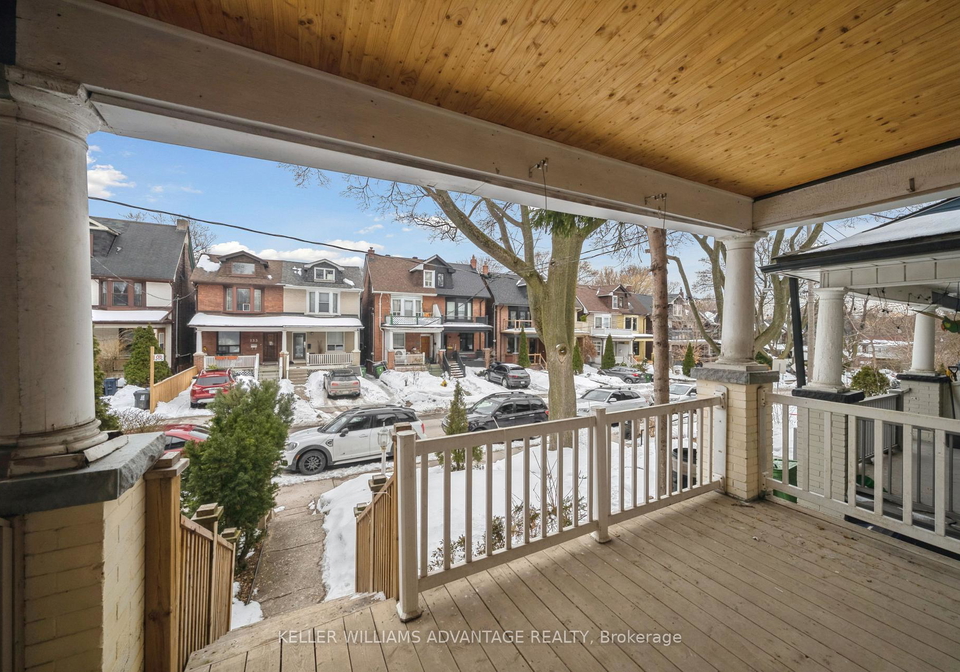 132-ivy-avenue-toronto-ontario-e12832684