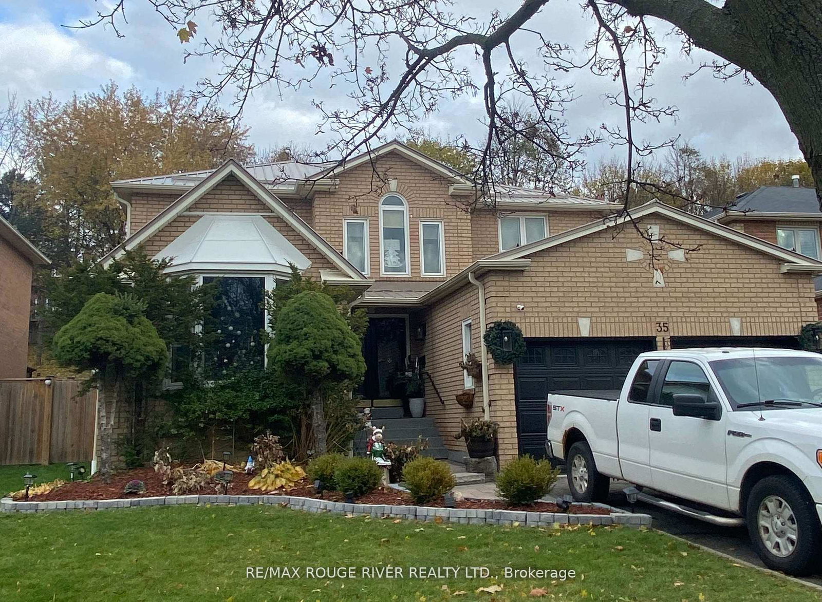 35-meekings-drive-ajax-ontario-e12834392