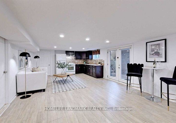 8-clydebank-boulevard-scarborough-ontario-e12834906