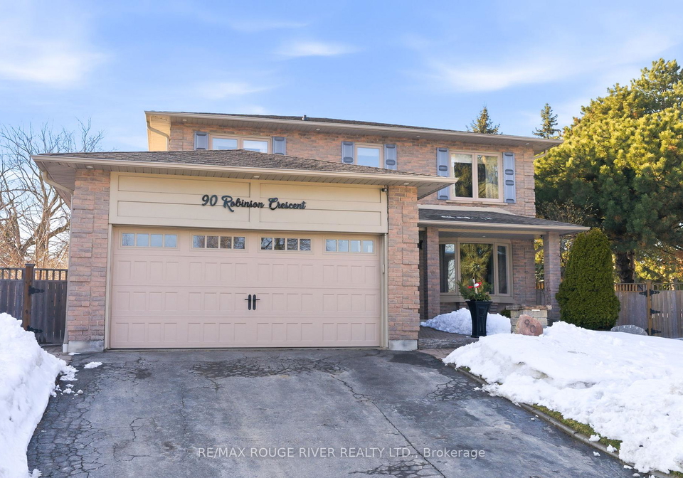 90-robinson-crescent-whitby-ontario-e12835138