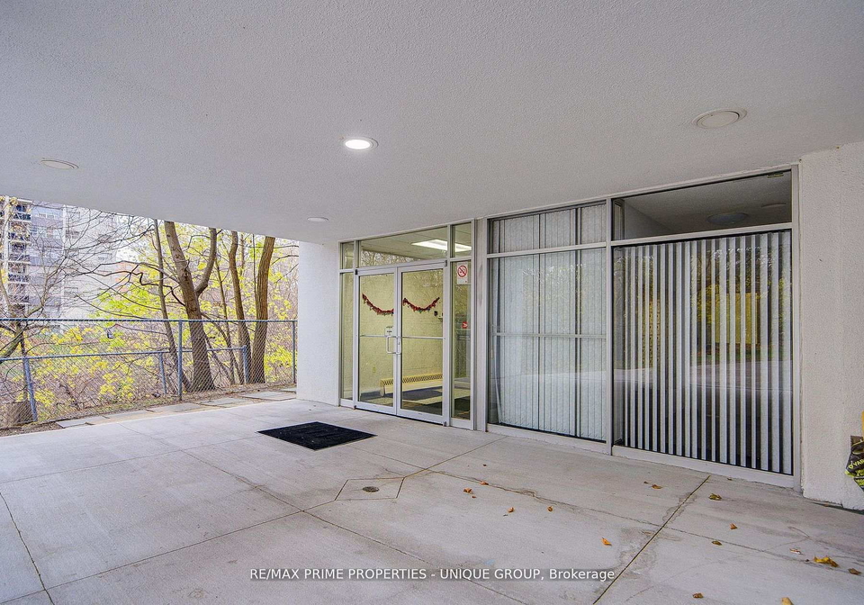 2245-eglinton-avenue-e-scarborough-ontario-e12835410