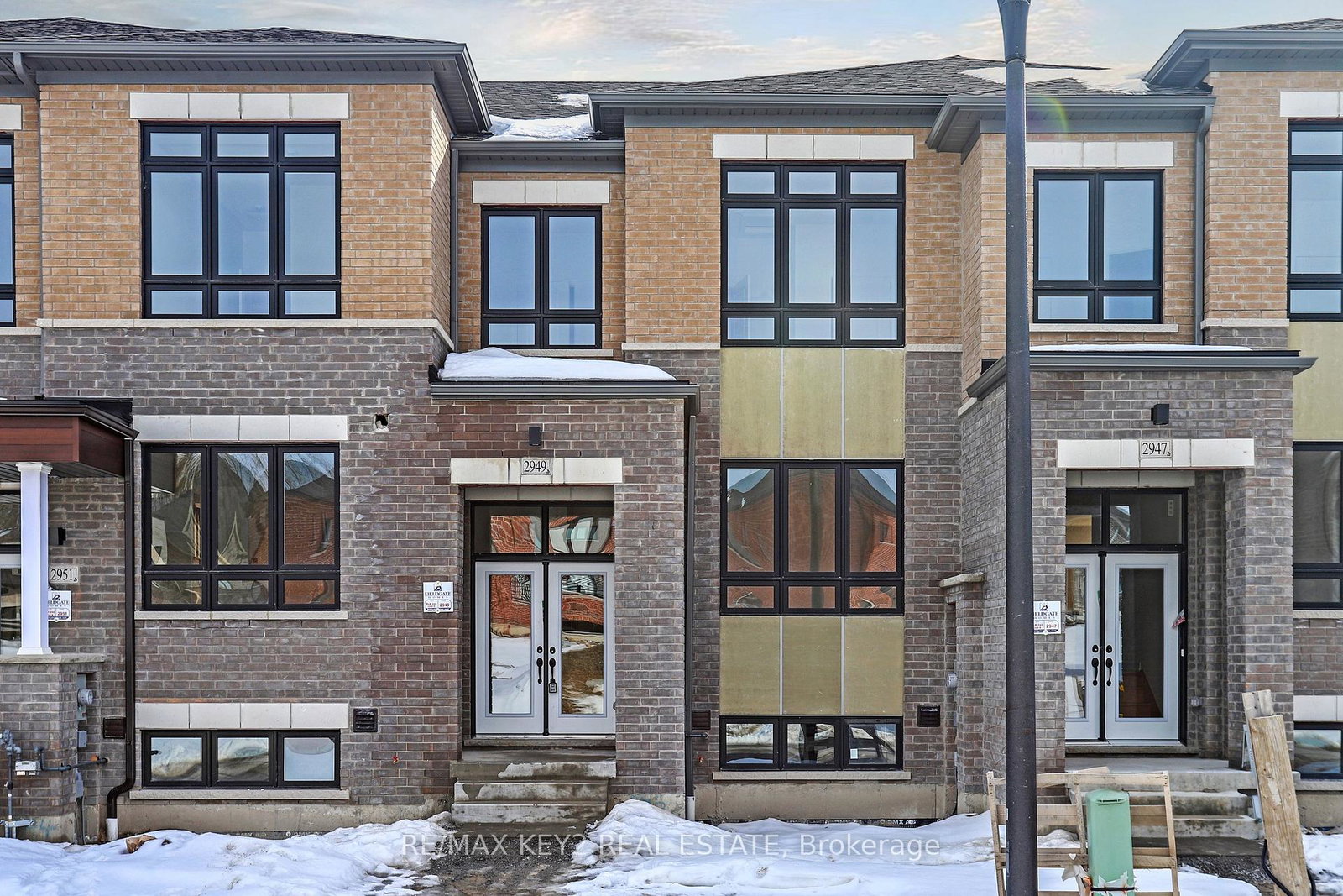 2949-starlight-drive-pickering-ontario-e12835716
