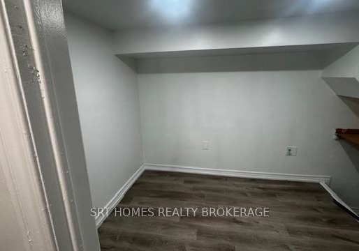 1375-woodbine-avenue-east-york-ontario-e12835966