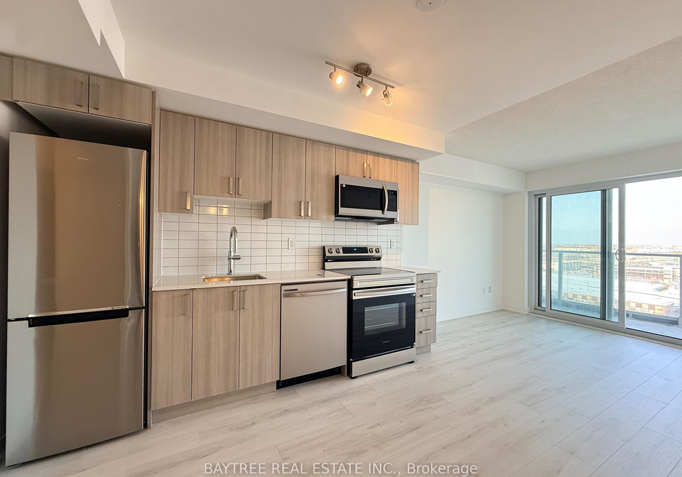 1010-sandy-beach-road-pickering-ontario-e12836658