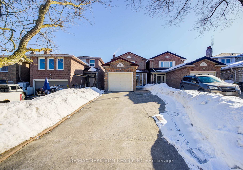 32-wessex-place-scarborough-ontario-e12837480