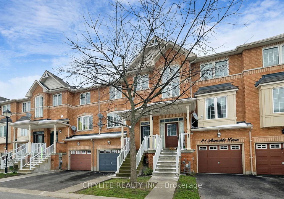 19-annable-lane-ajax-ontario-e12838016