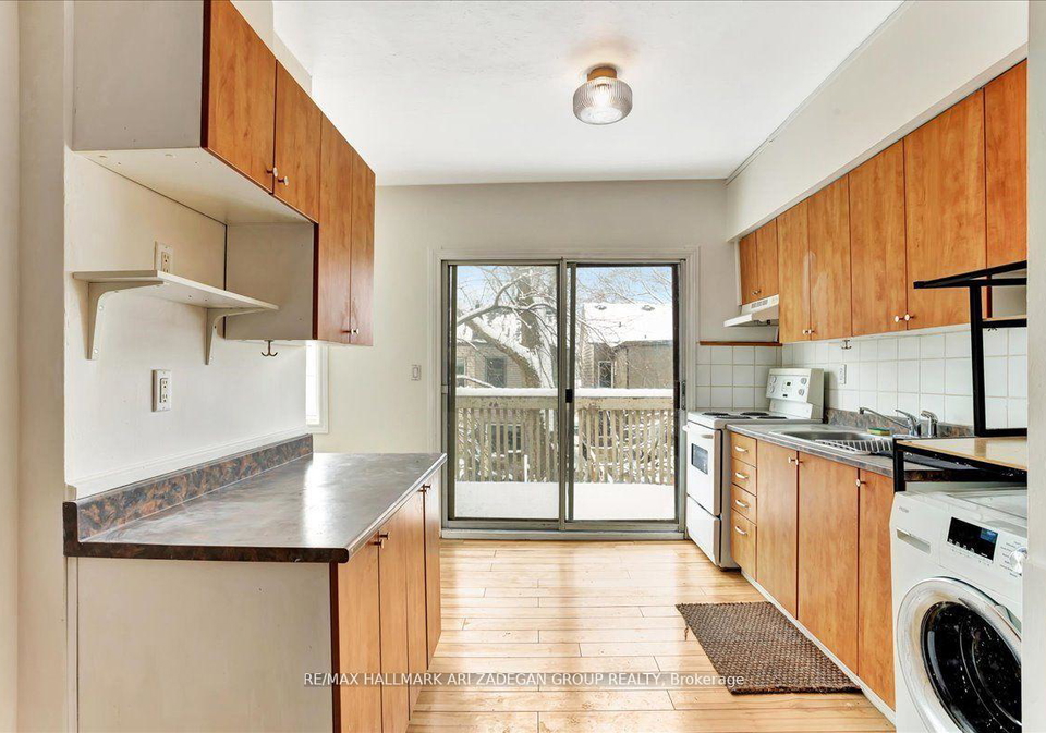 138-booth-avenue-toronto-ontario-e12838442
