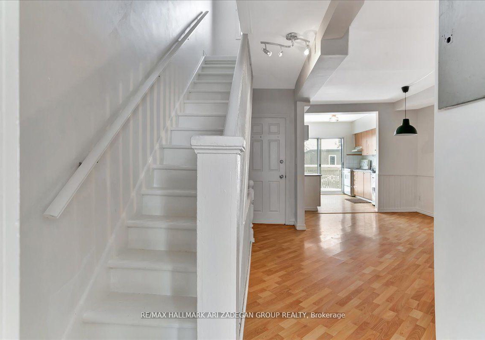 138-booth-avenue-toronto-ontario-e12838442