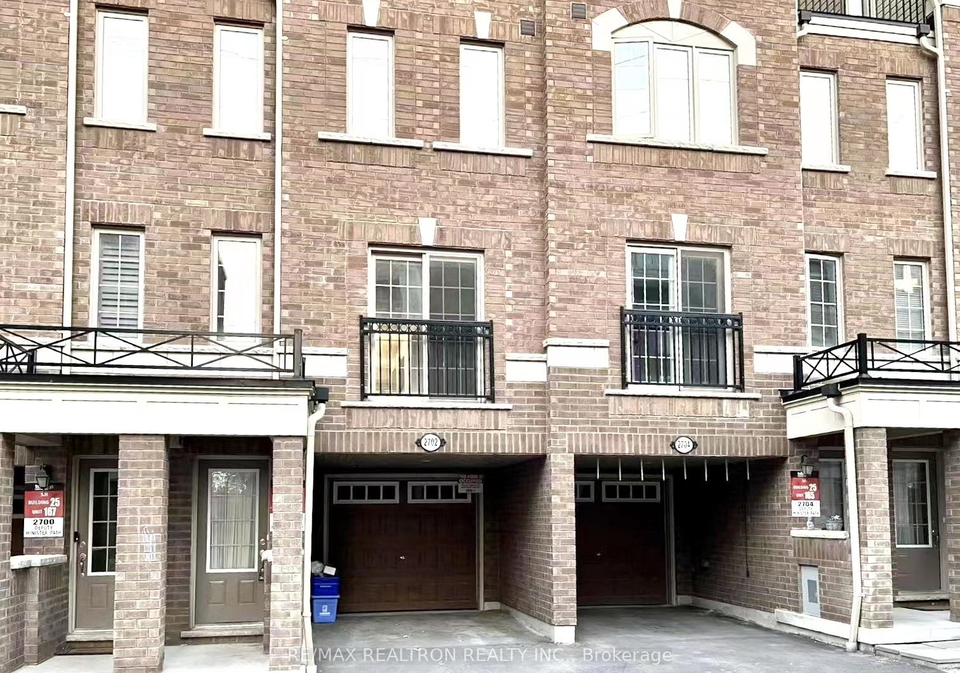 2702-deputy-minister-path-oshawa-ontario-e12839050