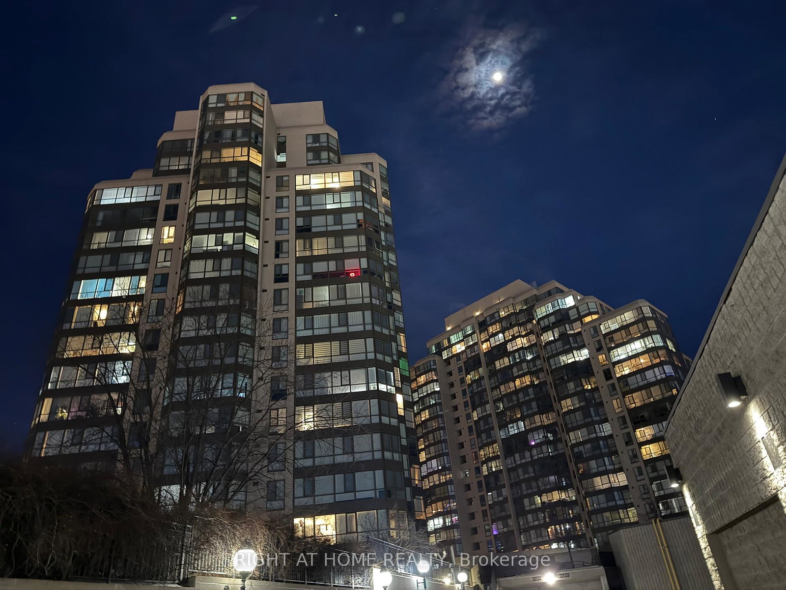 3231-eglinton-avenue-e-scarborough-ontario-e12839124