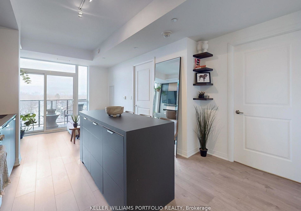 2301-danforth-avenue-toronto-ontario-e12839168